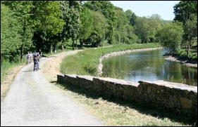 Cycling the Nantes Brest Canal finistere